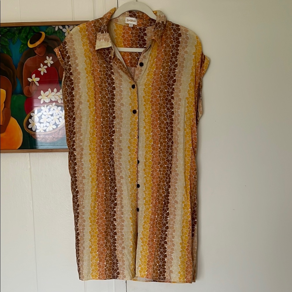 Sleeveless Button-Front Striped Shift Dress in Brown & Yellow